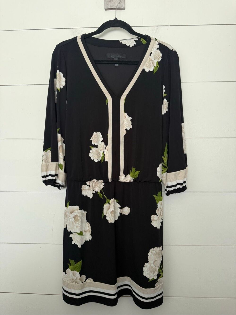 White House Black Market Women’s Medium Black Floral Longsleeve Dress